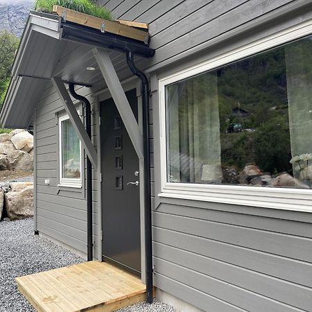Briksdalsbre Fjellstove Hotel Exterior photo